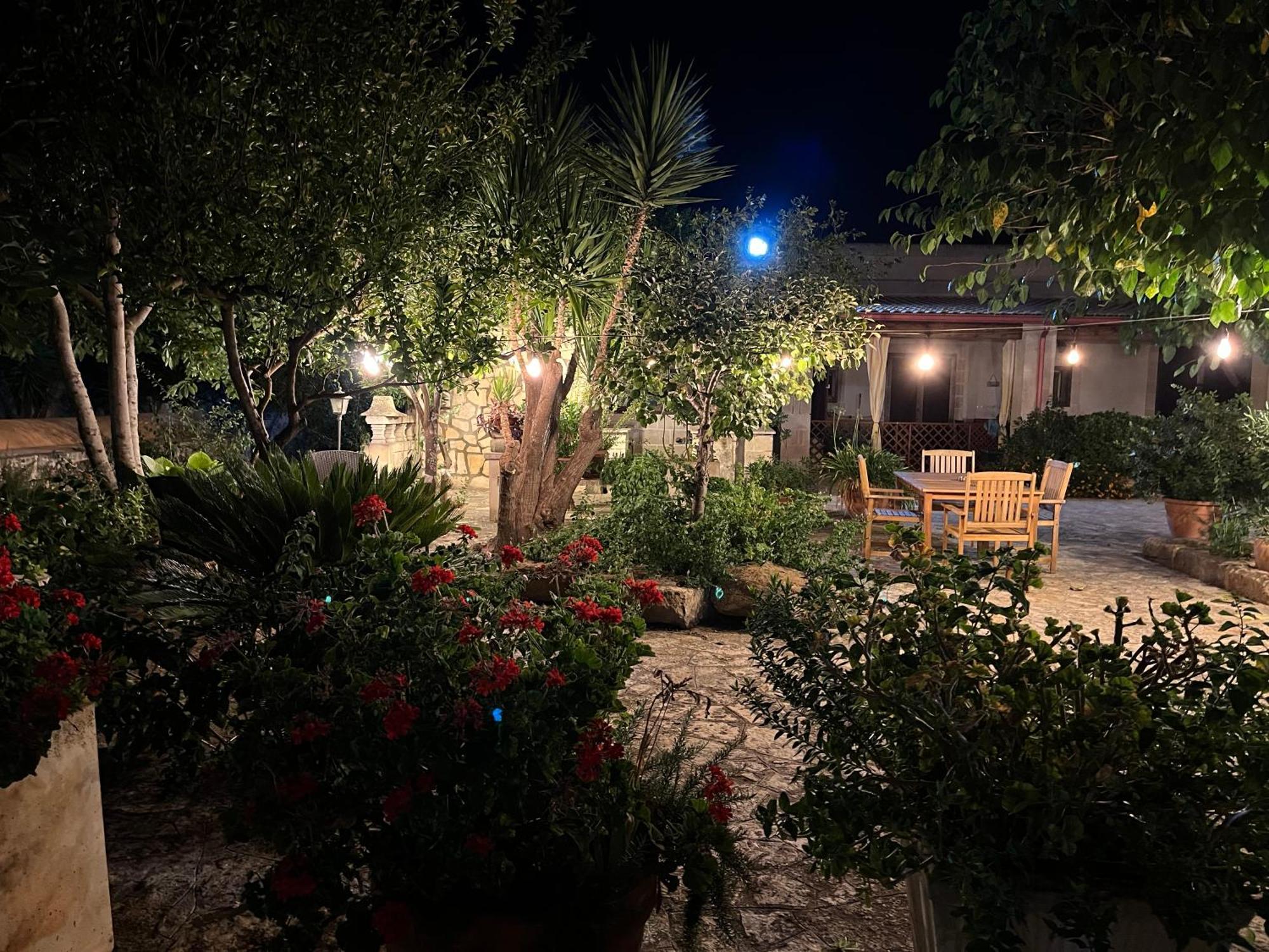Masseria La Camardia Sava Exterior photo